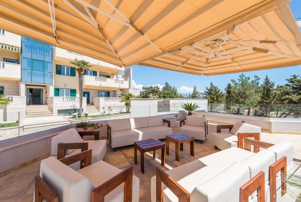 노바야 Pool Terrace Sea View Sarkic 아파트 외부 사진